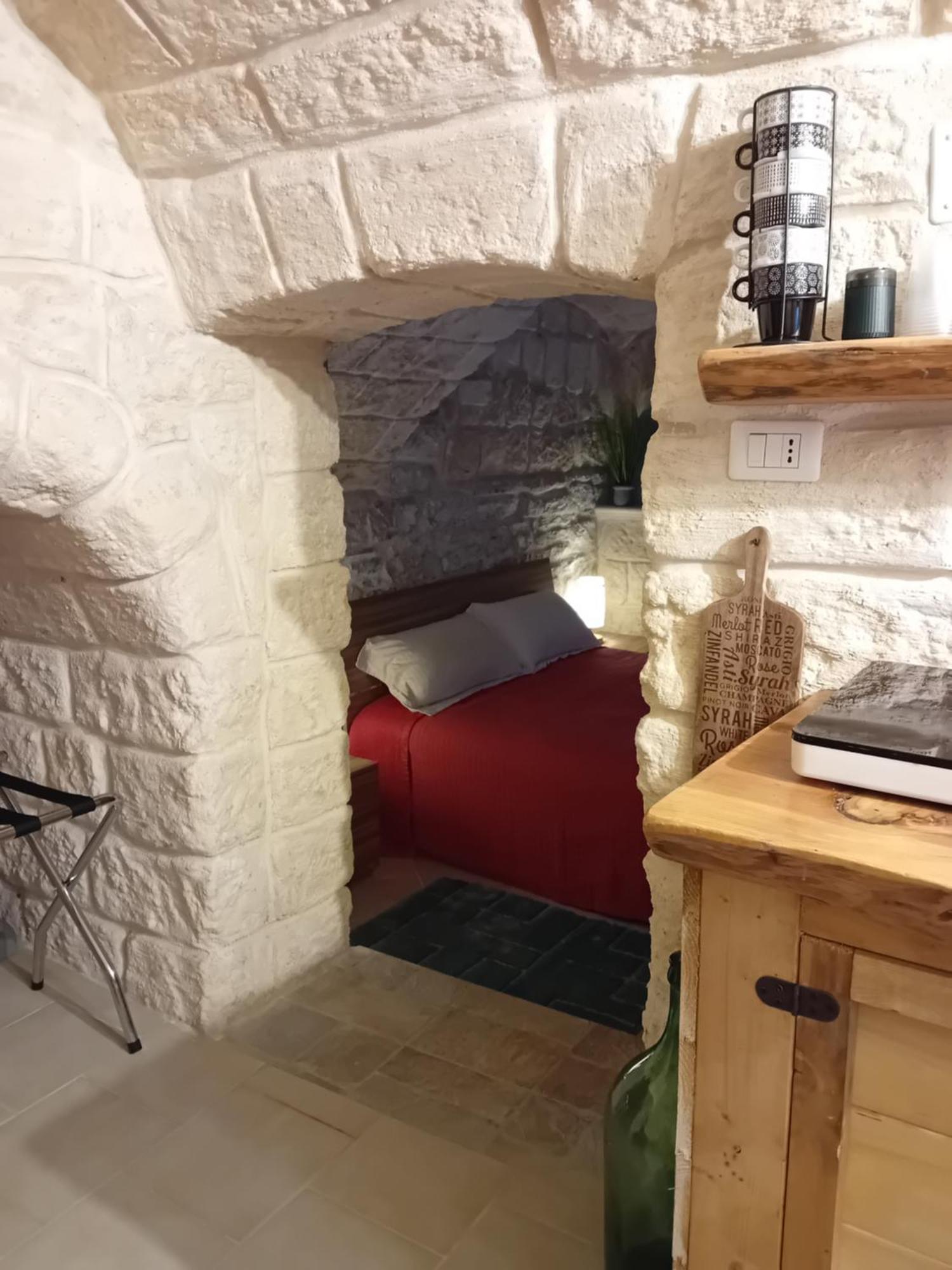 B & B La Grotta Bisceglie Exterior photo