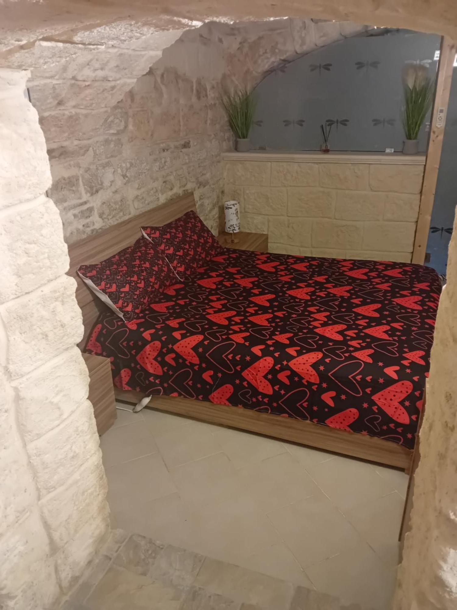 B & B La Grotta Bisceglie Exterior photo
